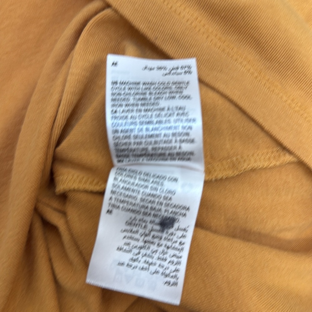 Women’s Style & Co. Mustard Yellow Fitted V-Neck Short Sleeve T-Shirt. Size XS - Picture 8 of 11